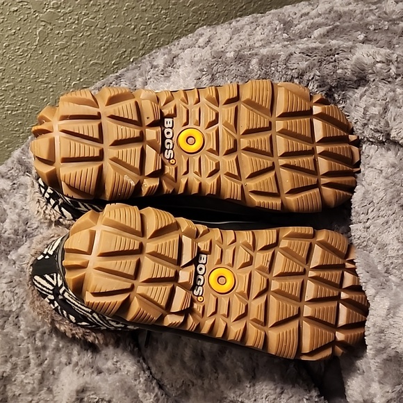 Bogs Arcata Snow Boot - Picture 5 of 7